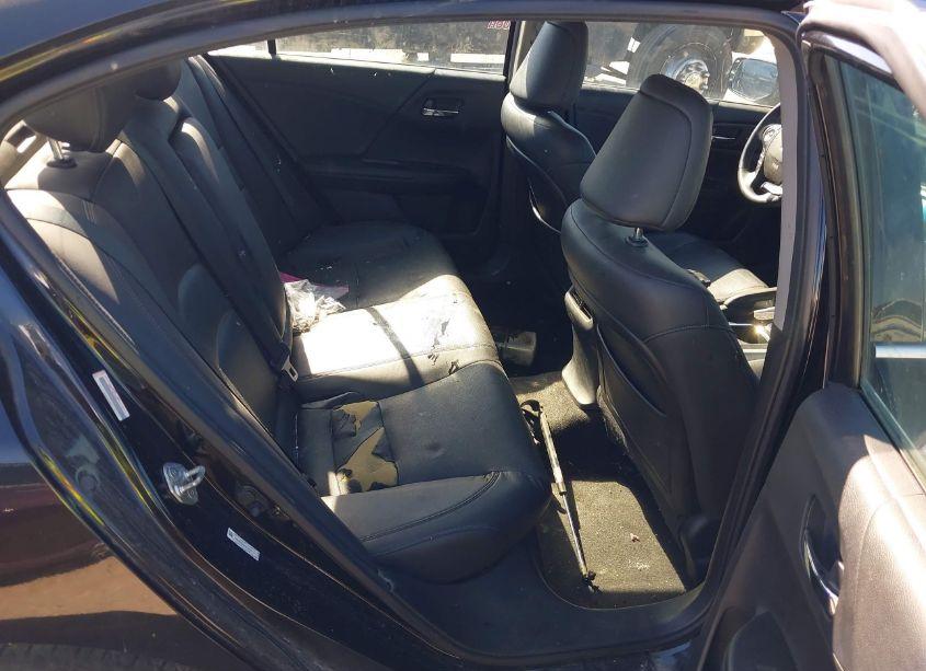 Photo 8 of 2013 Honda Accord EX-L V-6 (VIN 1HGCR3F83DA037143)