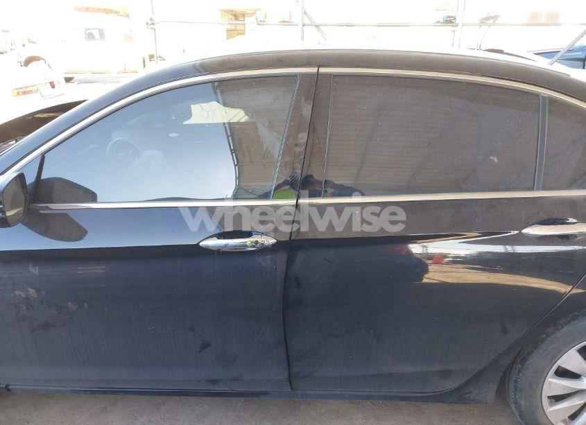 Photo 14 of 2013 Honda Accord EX-L V-6 (VIN 1HGCR3F83DA038180)