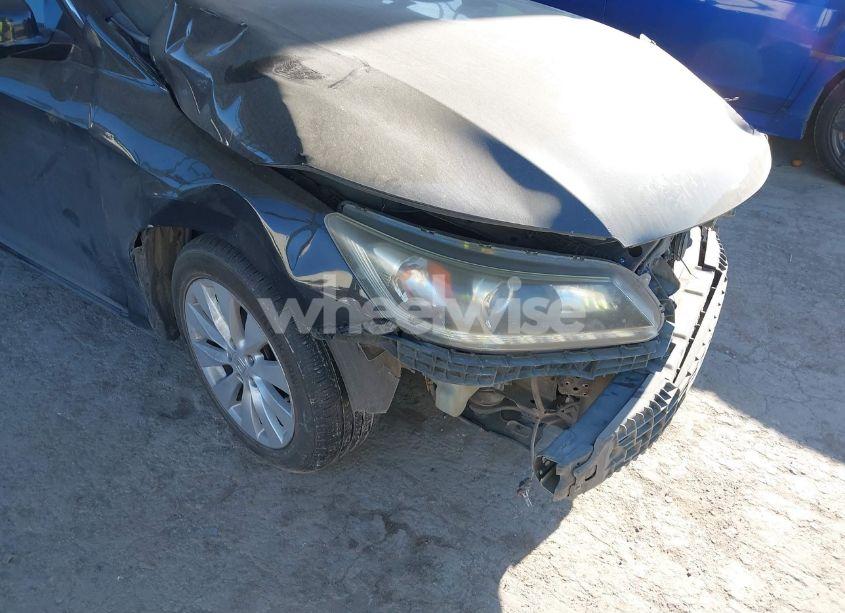 Photo 6 of 2013 Honda Accord EX-L V-6 (VIN 1HGCR3F83DA038180)