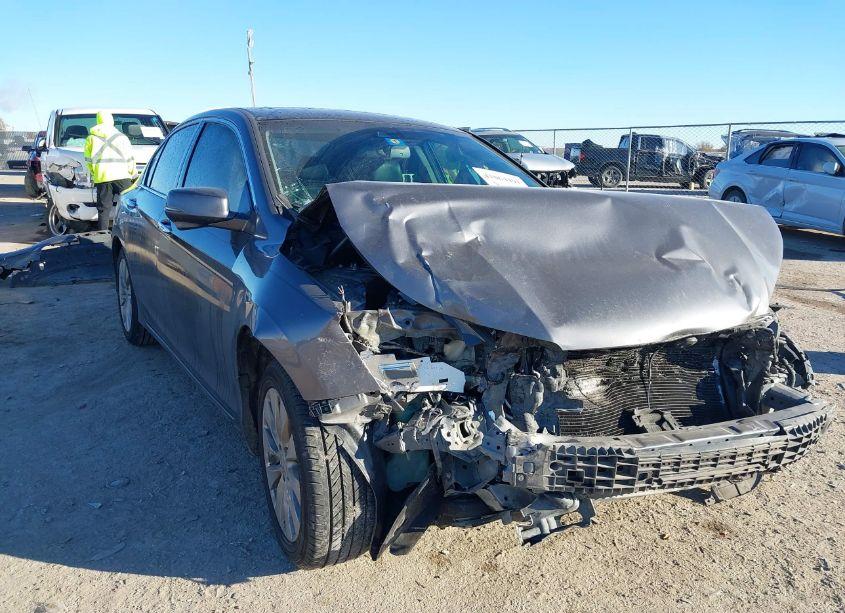 2013 Honda Accord EX-L V-6 (VIN 1HGCR3F83DA038292) main photo