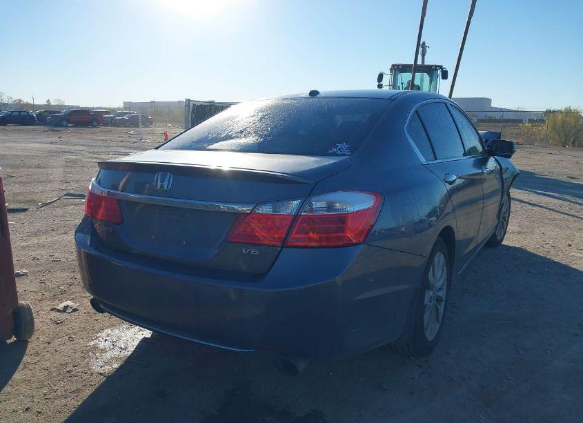 Photo 4 of 2013 Honda Accord EX-L V-6 (VIN 1HGCR3F83DA038292)