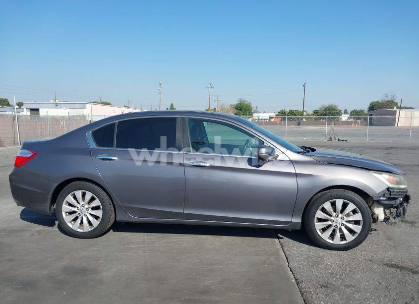 Photo 13 of 2013 Honda Accord EX-L V-6 (VIN 1HGCR3F83DA043251)