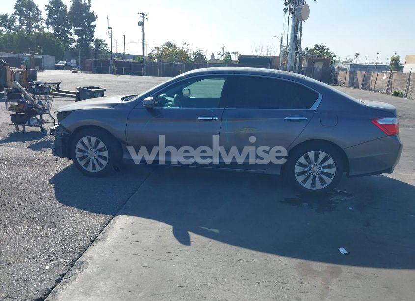 Photo 14 of 2013 Honda Accord EX-L V-6 (VIN 1HGCR3F83DA043251)