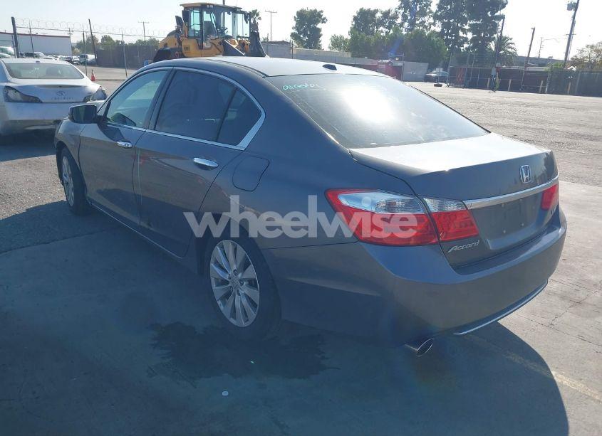 Photo 3 of 2013 Honda Accord EX-L V-6 (VIN 1HGCR3F83DA043251)