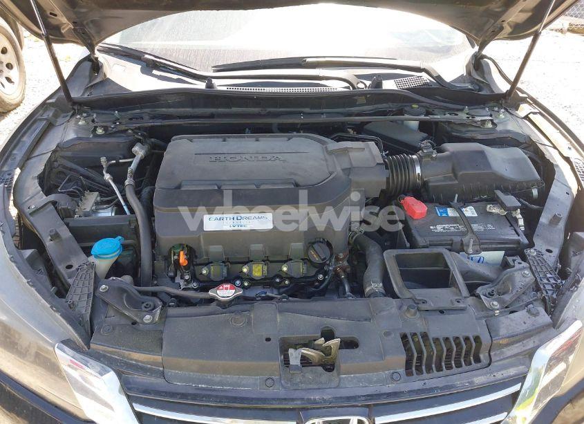 Photo 10 of 2015 Honda Accord EX-L V-6 (VIN 1HGCR3F83FA003190)