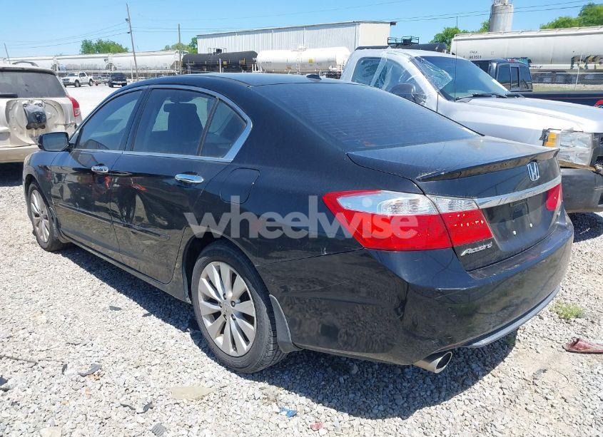 Photo 3 of 2015 Honda Accord EX-L V-6 (VIN 1HGCR3F83FA003190)