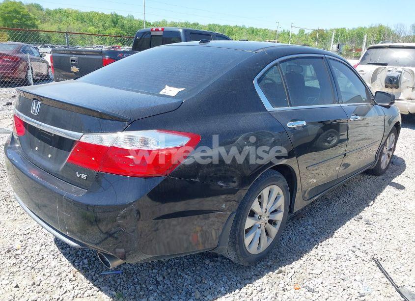 Photo 4 of 2015 Honda Accord EX-L V-6 (VIN 1HGCR3F83FA003190)