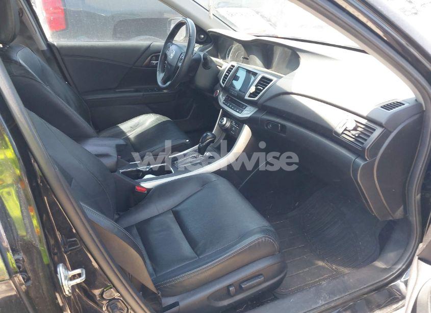 Photo 5 of 2015 Honda Accord EX-L V-6 (VIN 1HGCR3F83FA003190)