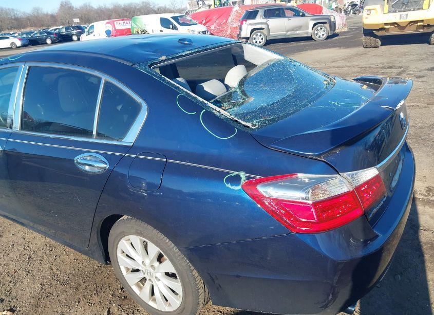 Photo 17 of 2015 Honda Accord EX-L V-6 (VIN 1HGCR3F83FA006641)