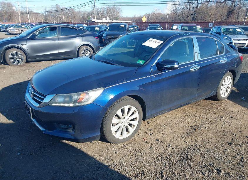 Photo 2 of 2015 Honda Accord EX-L V-6 (VIN 1HGCR3F83FA006641)