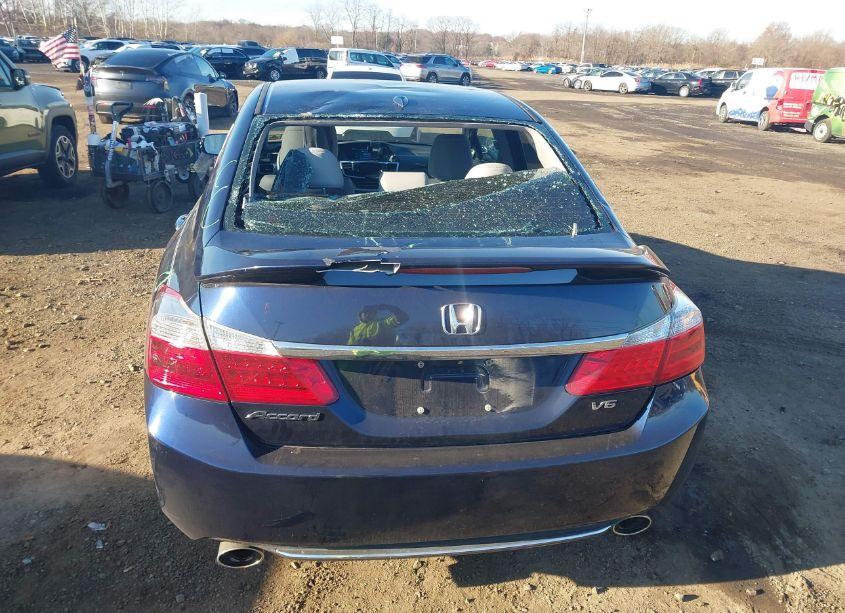 Photo 6 of 2015 Honda Accord EX-L V-6 (VIN 1HGCR3F83FA006641)