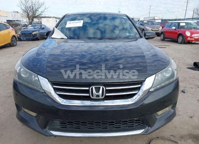 Photo 11 of 2015 Honda Accord EX-L V-6 (VIN 1HGCR3F83FA006767)