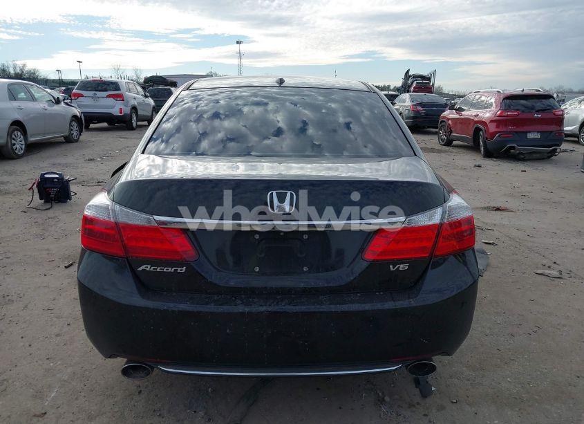 Photo 15 of 2015 Honda Accord EX-L V-6 (VIN 1HGCR3F83FA006767)