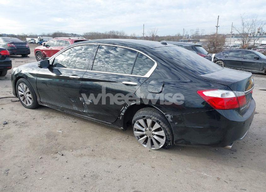 Photo 3 of 2015 Honda Accord EX-L V-6 (VIN 1HGCR3F83FA006767)