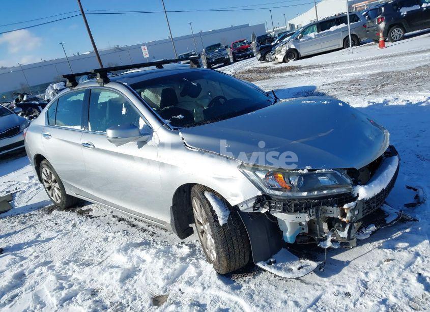 2015 Honda Accord EX-L V-6 (VIN 1HGCR3F83FA025027) main photo