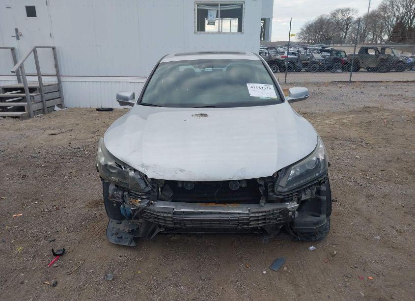 Photo 13 of 2015 Honda Accord EX-L V-6 (VIN 1HGCR3F83FA033001)