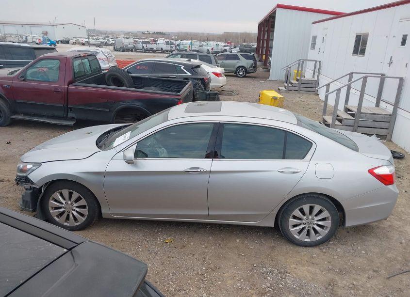 Photo 15 of 2015 Honda Accord EX-L V-6 (VIN 1HGCR3F83FA033001)