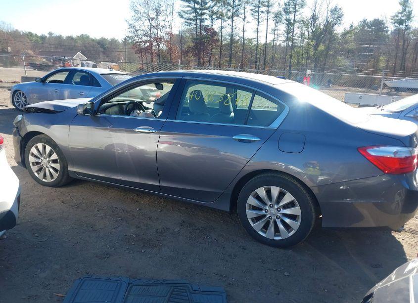 Photo 14 of 2015 Honda Accord EX-L V-6 (VIN 1HGCR3F83FA038439)