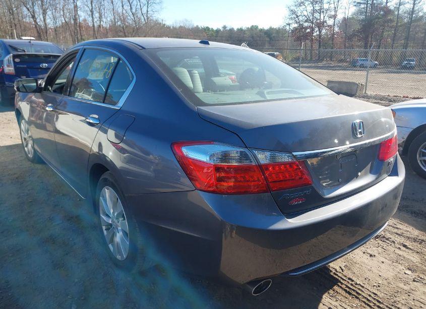 Photo 3 of 2015 Honda Accord EX-L V-6 (VIN 1HGCR3F83FA038439)