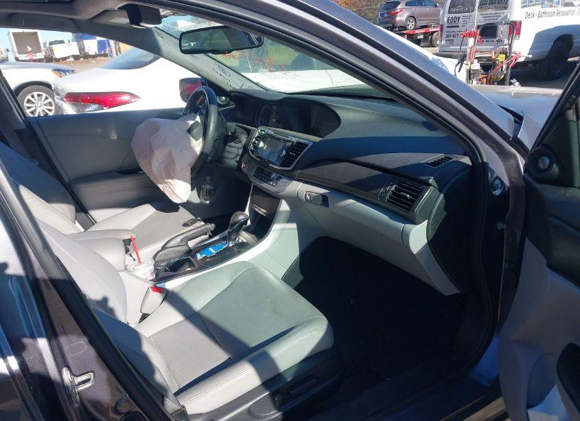 Photo 5 of 2015 Honda Accord EX-L V-6 (VIN 1HGCR3F83FA038439)