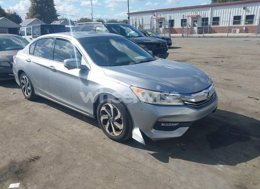 2017 Honda Accord EX-L V6 (VIN 1HGCR3F83HA004696) main photo