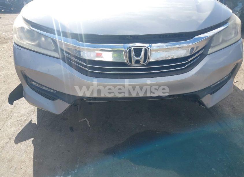 Photo 13 of 2017 Honda Accord EX-L V6 (VIN 1HGCR3F83HA004696)