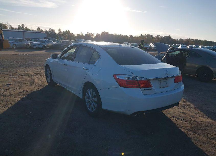 Photo 3 of 2013 Honda Accord EX-L V-6 (VIN 1HGCR3F84DA001123)