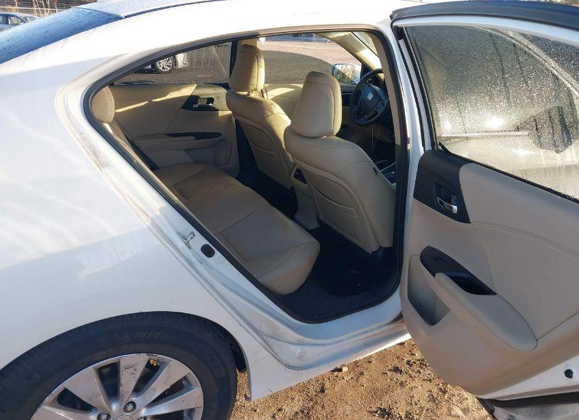 Photo 8 of 2013 Honda Accord EX-L V-6 (VIN 1HGCR3F84DA001123)