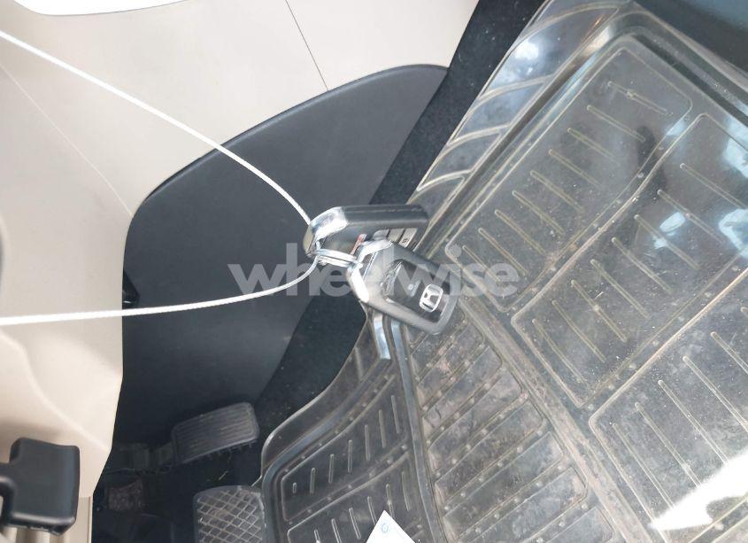 Photo 11 of 2013 Honda Accord EX-L V-6 (VIN 1HGCR3F84DA005267)