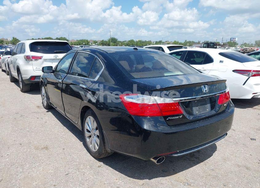 Photo 3 of 2013 Honda Accord EX-L V-6 (VIN 1HGCR3F84DA005267)