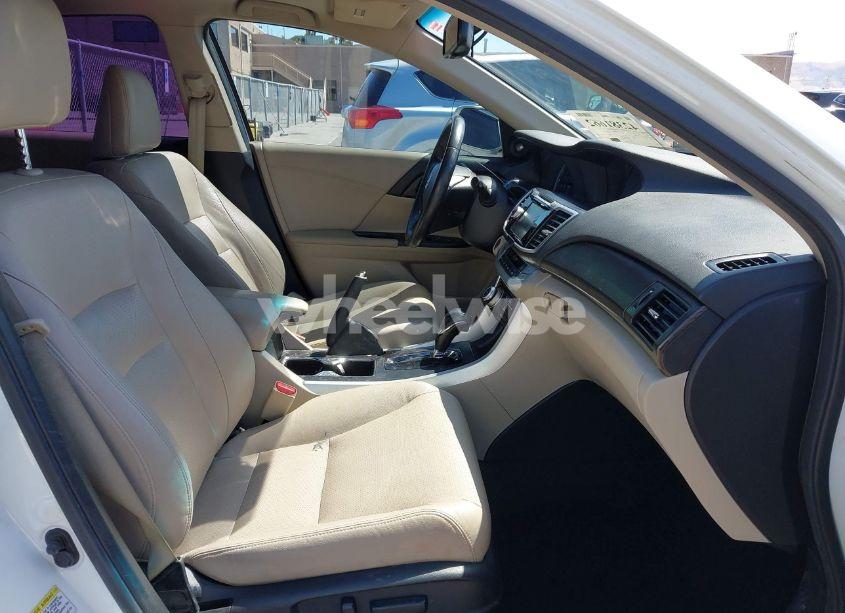 Photo 5 of 2013 Honda Accord EXL (VIN 1HGCR3F84DA014907)