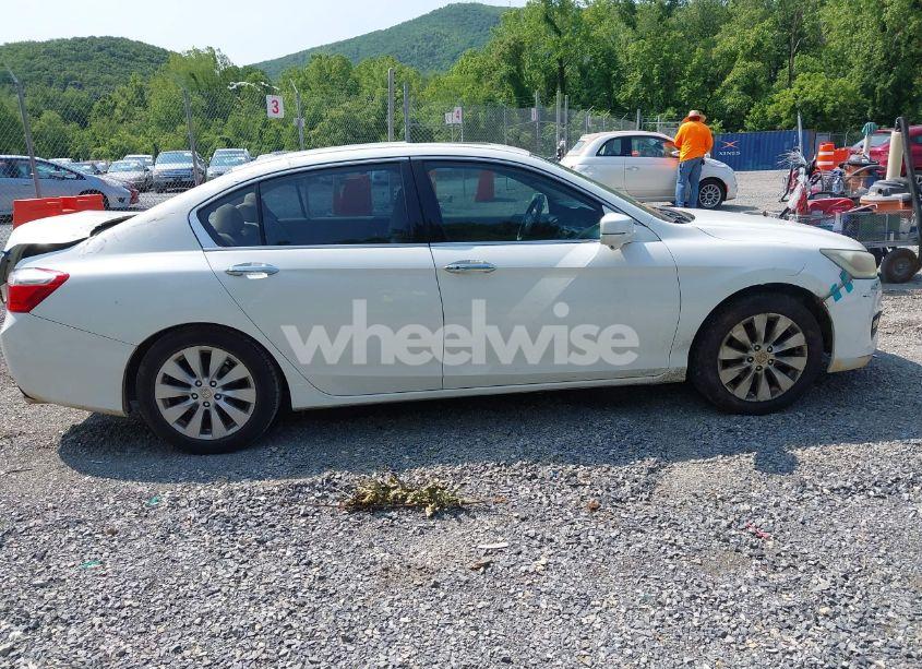 Photo 14 of 2013 Honda Accord EX-L V-6 (VIN 1HGCR3F84DA035966)