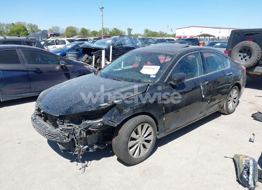 Photo 2 of 2013 Honda Accord EX-L V-6 (VIN 1HGCR3F84DA043579)