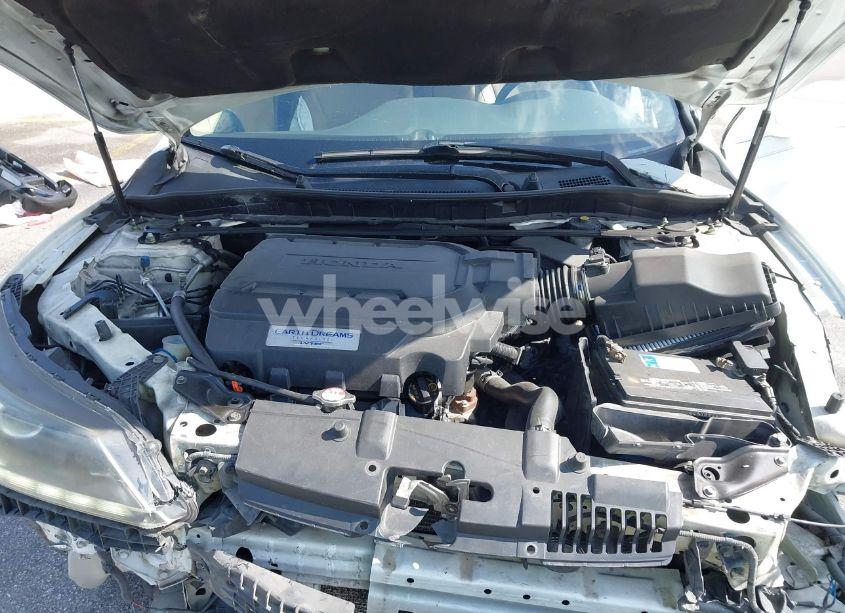 Photo 10 of 2014 Honda Accord EX-L V-6 (VIN 1HGCR3F84EA005898)
