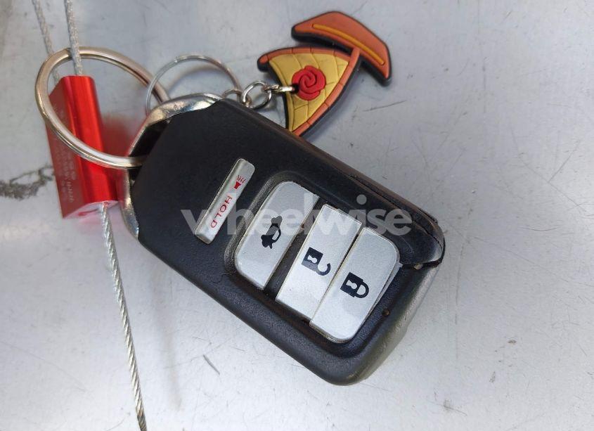 Photo 11 of 2014 Honda Accord EX-L V-6 (VIN 1HGCR3F84EA005898)