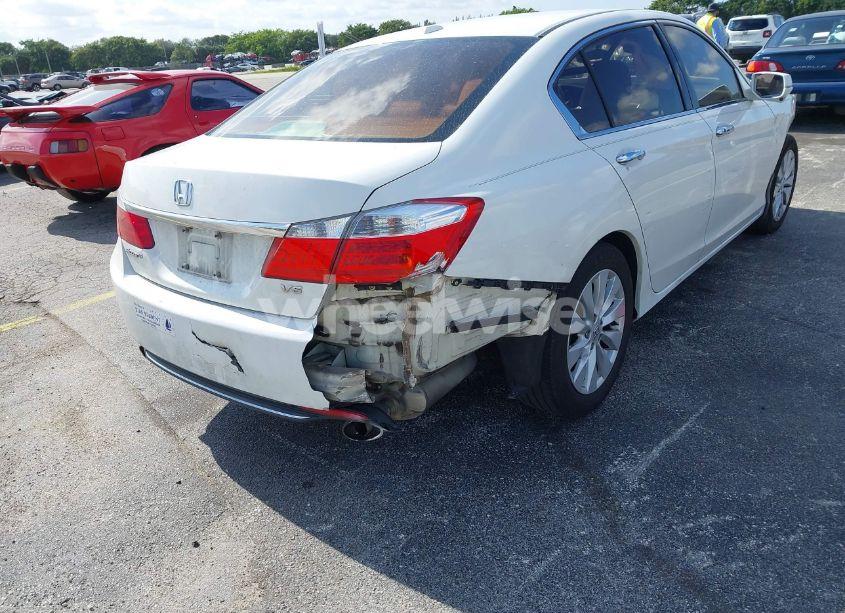 Photo 17 of 2014 Honda Accord EX-L V-6 (VIN 1HGCR3F84EA005898)