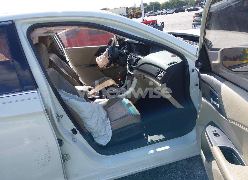 Photo 5 of 2014 Honda Accord EX-L V-6 (VIN 1HGCR3F84EA005898)