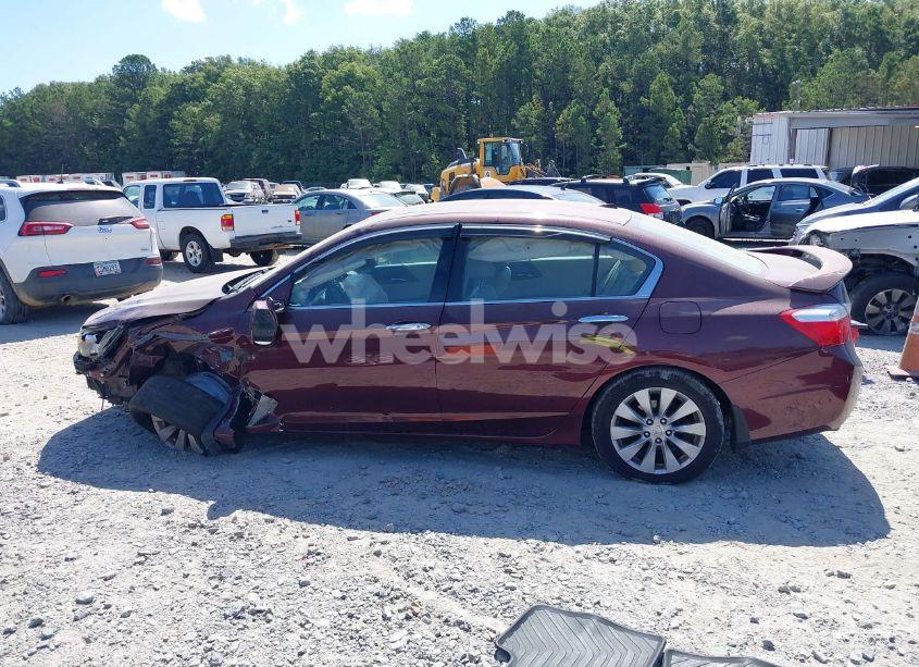 Photo 13 of 2014 Honda Accord EX-L V-6 (VIN 1HGCR3F84EA008137)