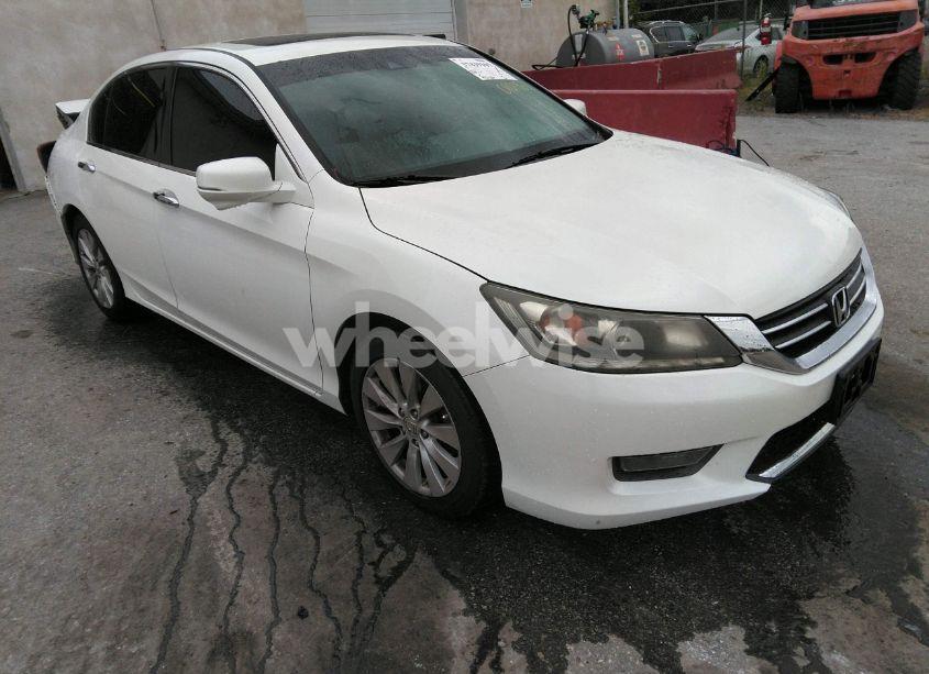 2014 Honda Accord EX-L V-6 (VIN 1HGCR3F84EA010146) main photo