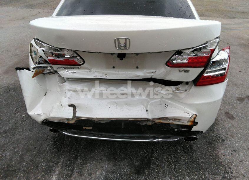 Photo 6 of 2014 Honda Accord EX-L V-6 (VIN 1HGCR3F84EA010146)