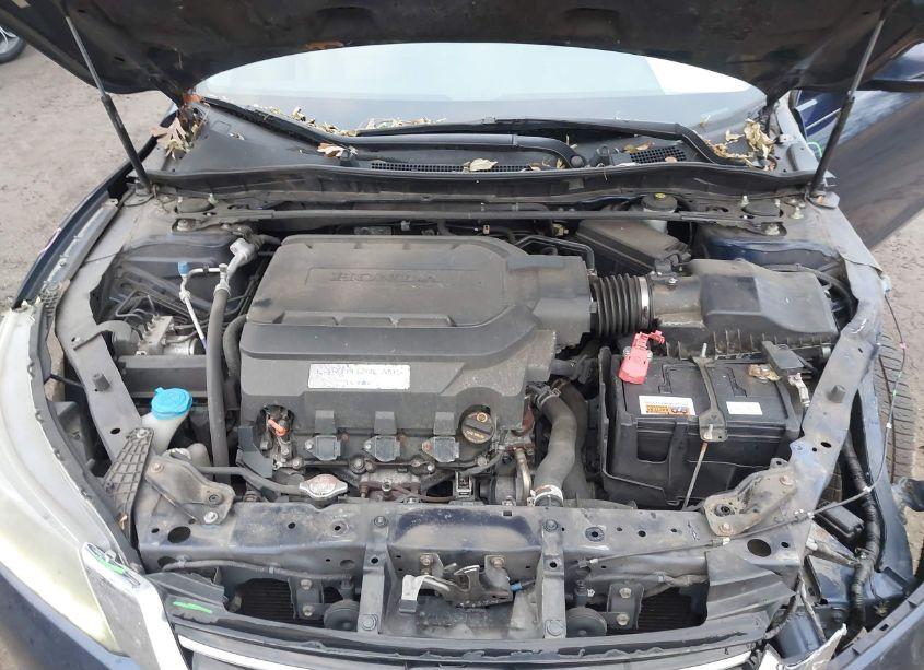 Photo 10 of 2014 Honda Accord EX-L V-6 (VIN 1HGCR3F84EA028078)