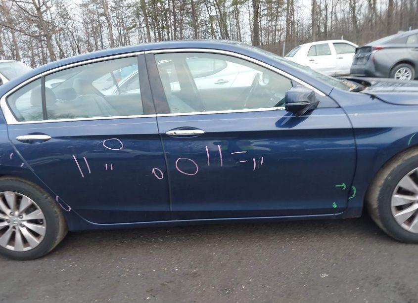 Photo 13 of 2014 Honda Accord EX-L V-6 (VIN 1HGCR3F84EA028078)