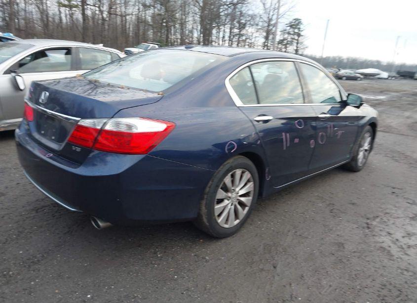 Photo 4 of 2014 Honda Accord EX-L V-6 (VIN 1HGCR3F84EA028078)