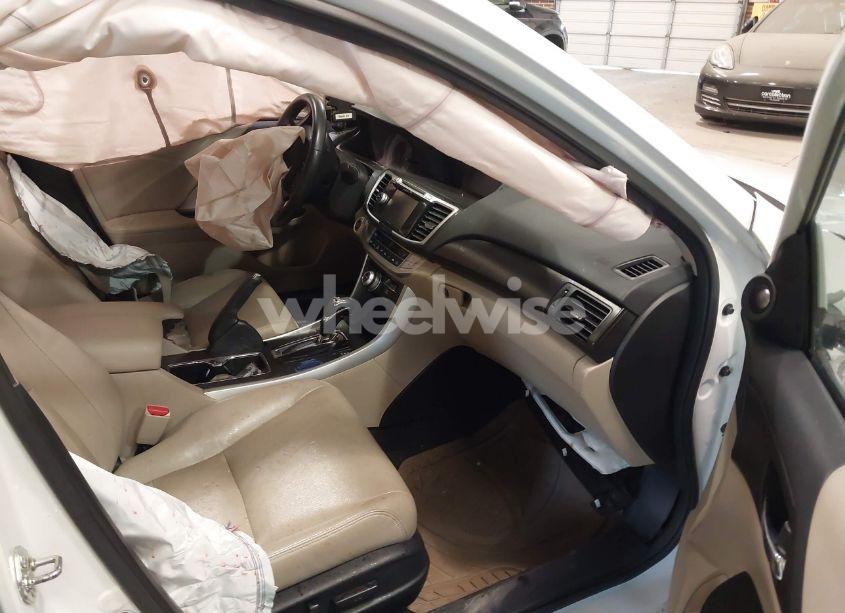 Photo 5 of 2015 Honda Accord EX-L V-6 (VIN 1HGCR3F84FA003263)