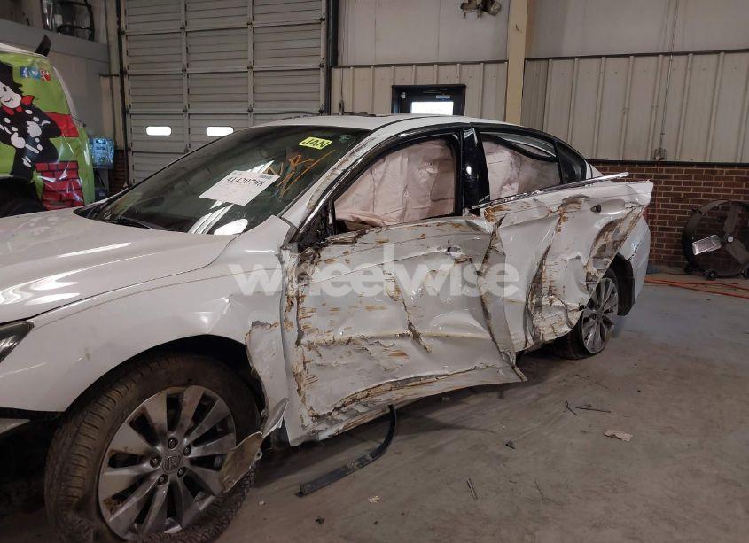 Photo 6 of 2015 Honda Accord EX-L V-6 (VIN 1HGCR3F84FA003263)