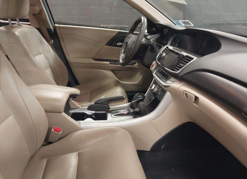 Photo 5 of 2015 Honda Accord EX-L V-6 (VIN 1HGCR3F84FA025635)