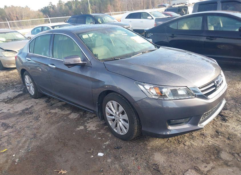 2015 Honda Accord EX-L V-6 (VIN 1HGCR3F84FA027322) main photo