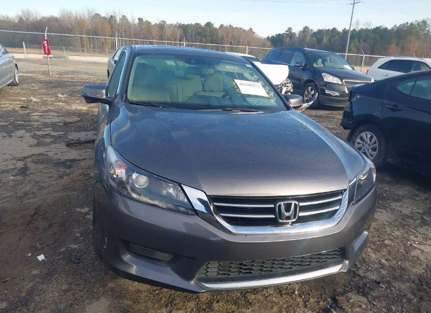 Photo 12 of 2015 Honda Accord EX-L V-6 (VIN 1HGCR3F84FA027322)
