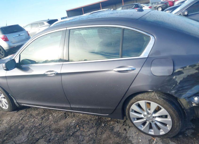 Photo 14 of 2015 Honda Accord EX-L V-6 (VIN 1HGCR3F84FA027322)