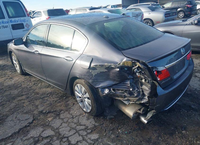 Photo 3 of 2015 Honda Accord EX-L V-6 (VIN 1HGCR3F84FA027322)